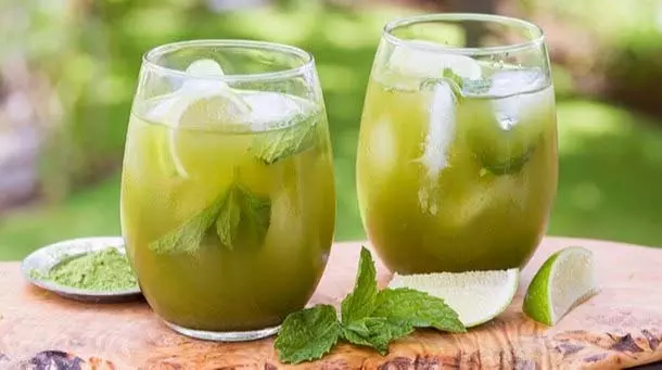 Ashwagandha Juice : रोज़ाना अश्वगंधा जूस पीने के फायदे Ashwagandha Juice : रोज़ाना अश्वगंधा जूस पीने के फायदे