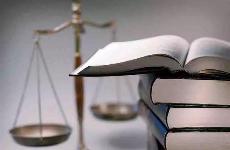 Justice Thakur ने विधि छात्रों से संवैधानिक मूल्यों को बनाए रखने का आग्रह किया Justice Thakur ने विधि छात्रों से संवैधानिक मूल्यों को बनाए रखने का आग्रह किया