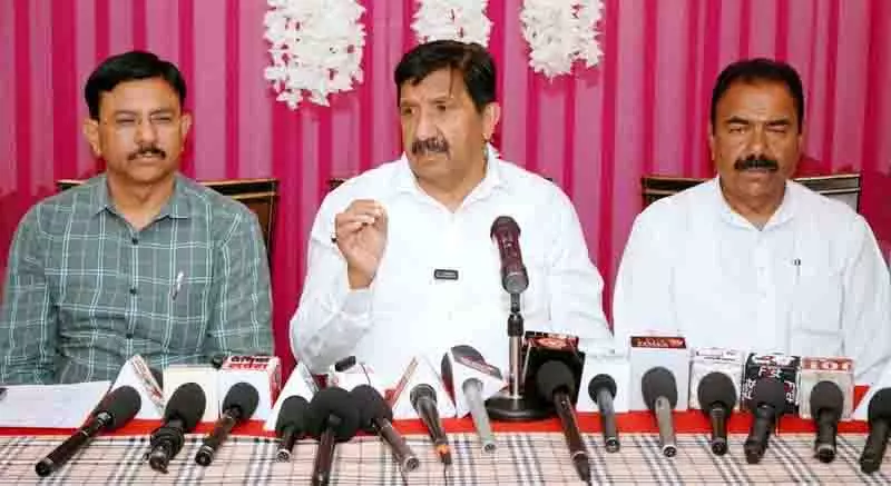 Himachal: केंद्र ने बीट क्षेत्र सिंचाई योजना के दूसरे चरण के लिए 75 करोड़ रुपये की मंजूरी दी Himachal: केंद्र ने बीट क्षेत्र सिंचाई योजना के दूसरे चरण के लिए 75 करोड़ रुपये की मंजूरी दी