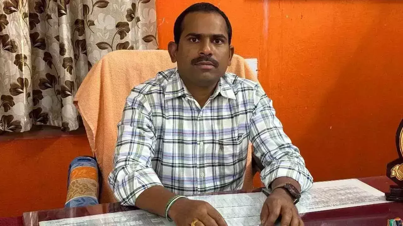 Telangana: 2 अप्रैल को नगरकुर्नूल में मेगा जॉब फेयर Telangana: 2 अप्रैल को नगरकुर्नूल में मेगा जॉब फेयर
