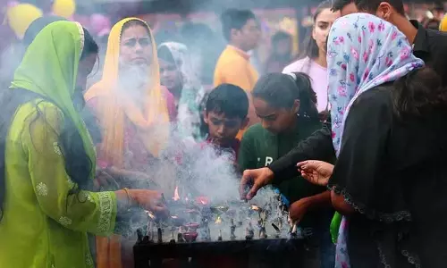 Jammu कड़ी सुरक्षा के बीच नवरात्रि उत्सव शुरू