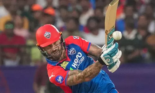 IPL 2025:  डु प्लेसिस, स्टार्क ने दिल्ली कैपिटल्स को सनराइजर्स पर 7 विकेट से जीत दिलाई