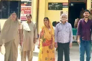 Ballia: पुलिस ने दहेज प्रताड़ना के मामले में पति-पत्नी समेत तीन को गिरफ्तार किया