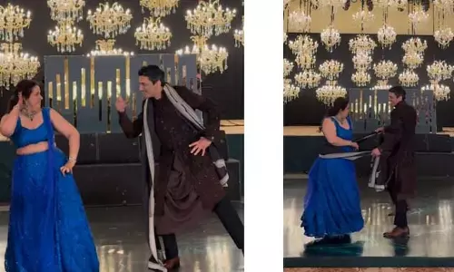 शादी में कपल ने जमकर लगाए ठुमके, इंटरनेट पर वायरल हुआ VIDEO शादी में कपल ने जमकर लगाए ठुमके, इंटरनेट पर वायरल हुआ VIDEO