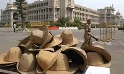 Karnataka पुलिस के लिए जल्द ही ब्रिटिश युग की टोपियों की जगह स्मार्ट टोपियां आएंगी