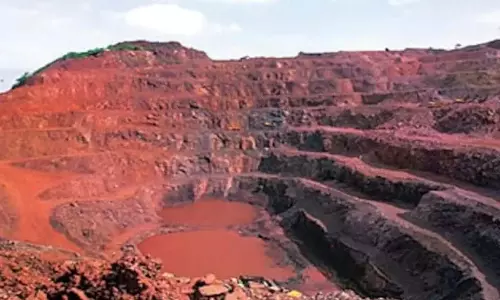 Karnataka: नीलामी के लिए 80 लाख टन लौह अयस्क की पहचान