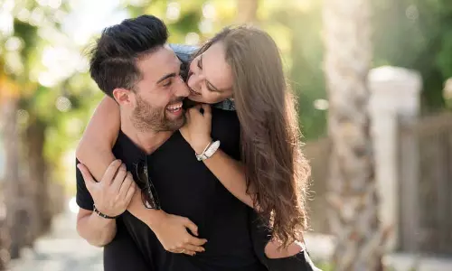 क्या रिश्ते में Girlfriend और Boyfriend जैसे लेबल्स जरूरी हैं?