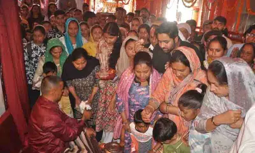 माता चिंतपूर्णी मंदिर में चैत्र Navratri मेला धूमधाम से शुरू