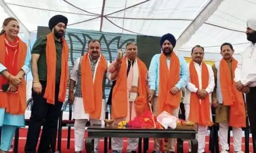 मोदी सरकार में अल्पसंख्यक समुदाय को सबसे अधिक लाभ मिला: Sat मोदी सरकार में अल्पसंख्यक समुदाय को सबसे अधिक लाभ मिला: Sat
