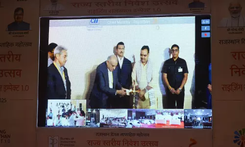 Churu: जिला कलेक्टर एडीएम अर्पिता सोनी सहित अधिकारी, जनप्रतिनिधि व निवेशक रहे मौजूद Churu: जिला कलेक्टर एडीएम अर्पिता सोनी सहित अधिकारी, जनप्रतिनिधि व निवेशक रहे मौजूद