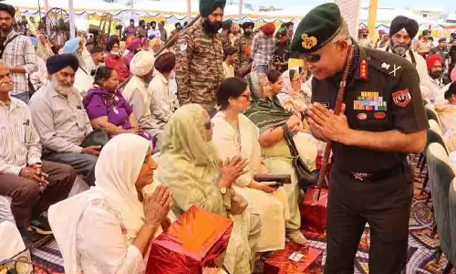 Amritsar: वज्र कोर ने पूर्व सैनिकों की रैली निकाली Amritsar: वज्र कोर ने पूर्व सैनिकों की रैली निकाली