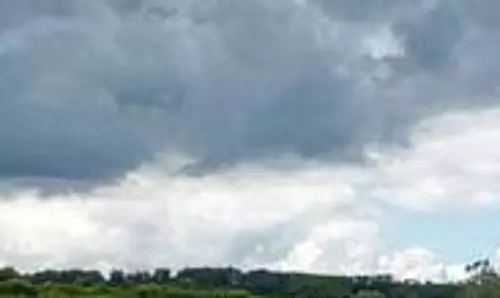 Hyderabad: तेलंगाना में 1 अप्रैल से तापमान में गिरावट की संभावना Hyderabad: तेलंगाना में 1 अप्रैल से तापमान में गिरावट की संभावना