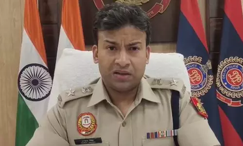 पिता ने 2 करोड़ रुपये के बीमा का दावा करने के लिए जीवित बेटे को मृत घोषित किया, FIR दर्ज