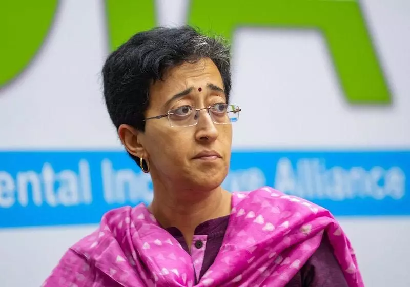 बिजली के बुनियादी ढांचे की बदहाली के लिए भाजपा जिम्मेदार: आतिशी बिजली के बुनियादी ढांचे की बदहाली के लिए भाजपा जिम्मेदार: आतिशी