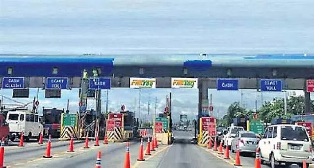 Tamil Nadu : 40 टोल प्लाजा पर नई किराया वृद्धि लागू Tamil Nadu : 40 टोल प्लाजा पर नई किराया वृद्धि लागू