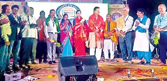 उत्कल लोग राज्य की प्रगति के अगुआ हैं : Cuttack MP उत्कल लोग राज्य की प्रगति के अगुआ हैं : Cuttack MP