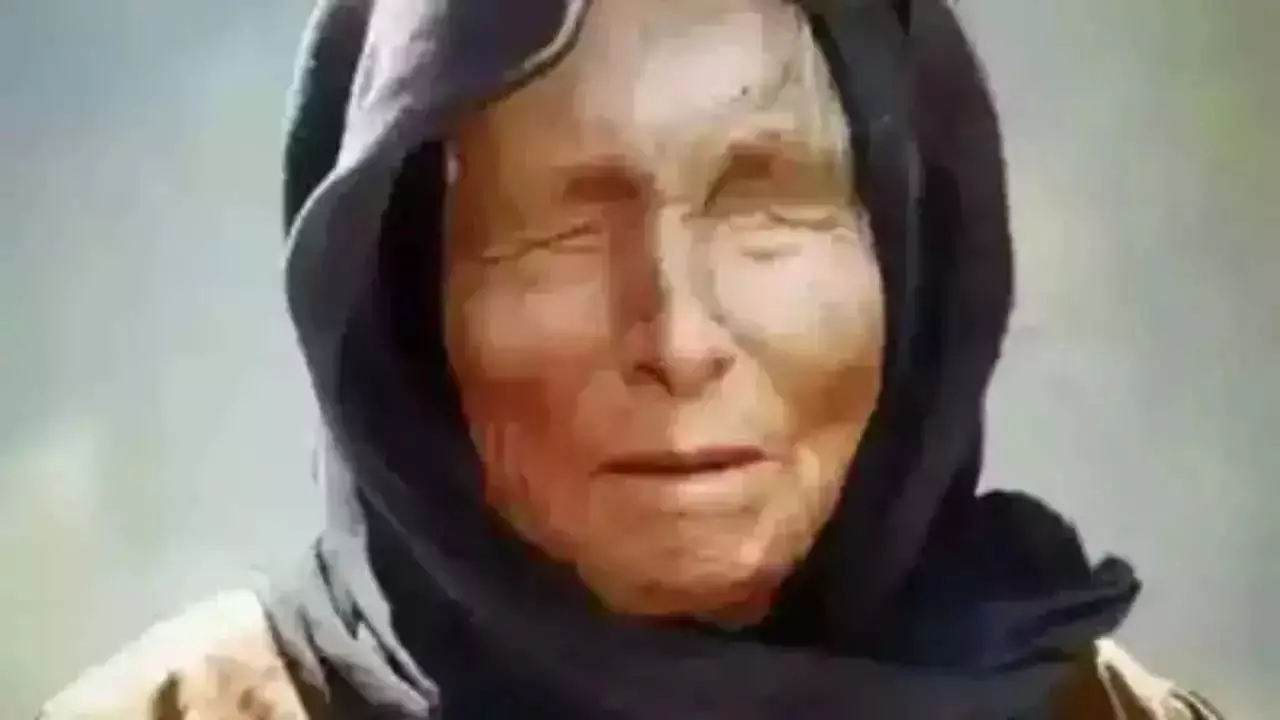 Baba Vanga: घंटों स्मार्टफोन पर बिताने की आदत? जानें बाबा ने क्या कहां Baba Vanga: घंटों स्मार्टफोन पर बिताने की आदत? जानें बाबा ने क्या कहां
