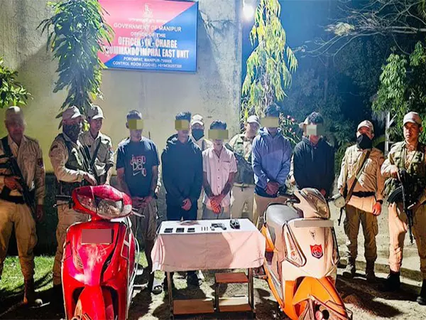 मणिपुर पुलिस ने KCP-Noyon समूह के 5 सदस्यों को गिरफ्तार किया, हथियार और गोला-बारूद जब्त मणिपुर पुलिस ने KCP-Noyon समूह के 5 सदस्यों को गिरफ्तार किया, हथियार और गोला-बारूद जब्त
