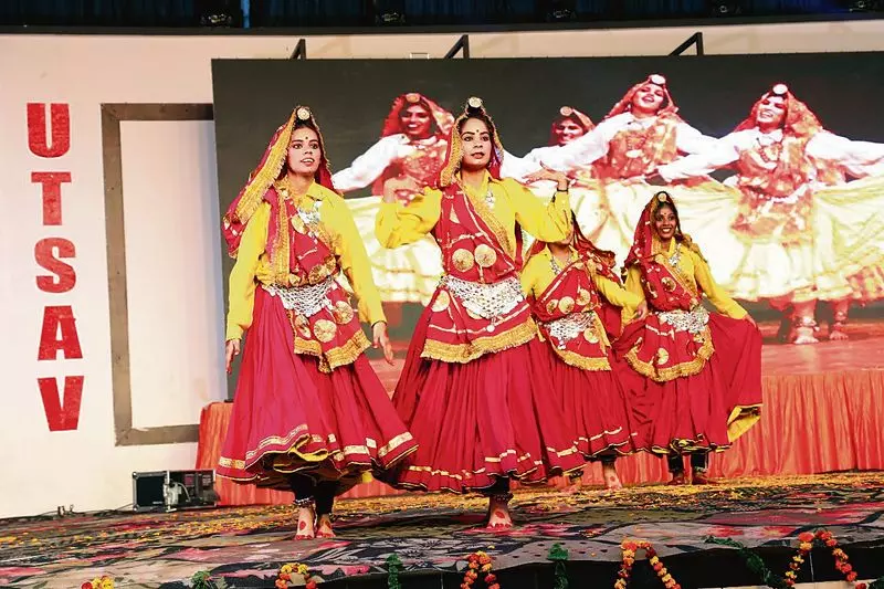 Haryana : कैम्पस नोट्स वार्षिक दिवस पर भांगड़ा, कव्वाली Haryana : कैम्पस नोट्स वार्षिक दिवस पर भांगड़ा, कव्वाली