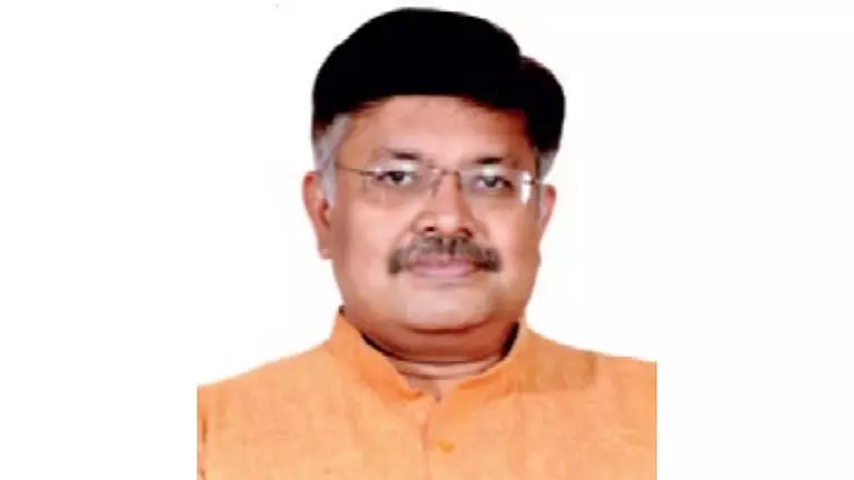 Prithviraj Harichandan: राज्य तीन साल में 15 हजार किलोमीटर सड़कें बनाएगा Prithviraj Harichandan: राज्य तीन साल में 15 हजार किलोमीटर सड़कें बनाएगा