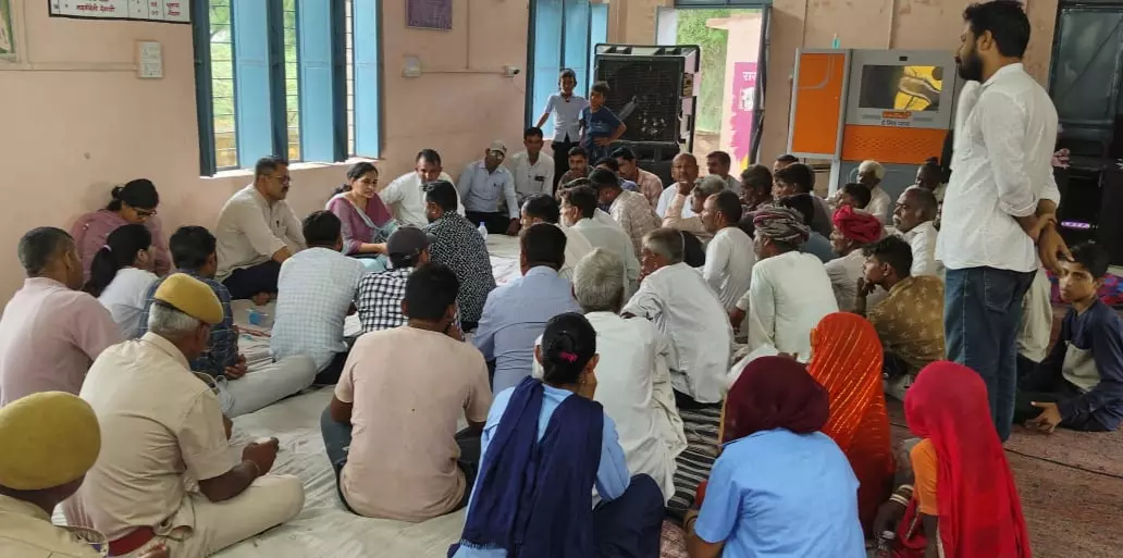 Sirohi: रात्रि चौपाल का आयोजन होगा Sirohi: रात्रि चौपाल का आयोजन होगा