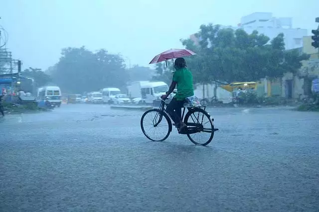 3 अप्रैल से भारी बारिश: किन जिलों में 3 अप्रैल से भारी बारिश: किन जिलों में