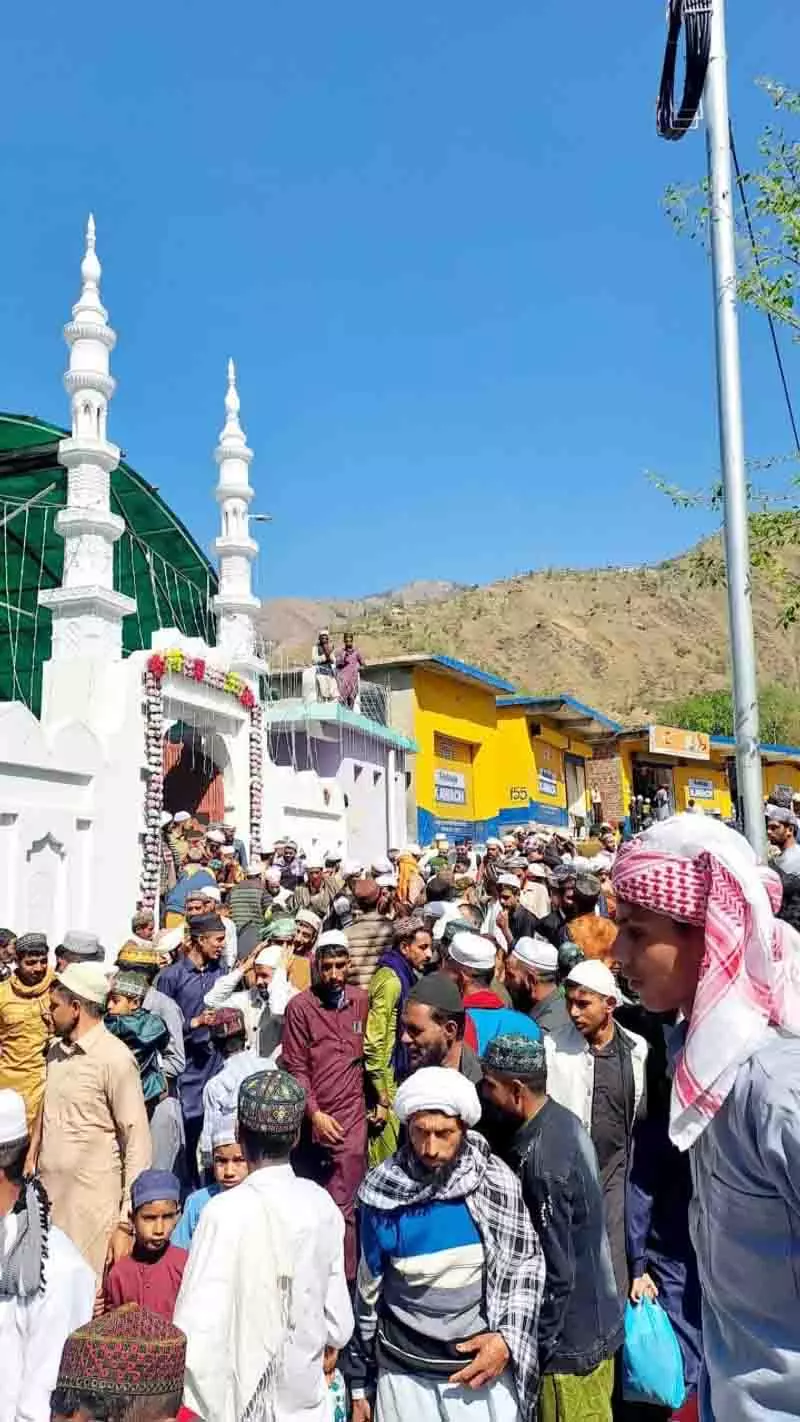 Chamba में ईद अकीदत और एकता के साथ मनाई गई Chamba में ईद अकीदत और एकता के साथ मनाई गई