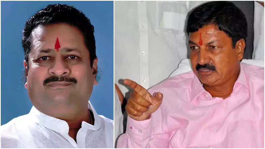 यत्ना नई पार्टी नहीं बनाएंगी, भाजपा में ही रहेंगी: Ramesh Jarkiholi यत्ना नई पार्टी नहीं बनाएंगी, भाजपा में ही रहेंगी: Ramesh Jarkiholi