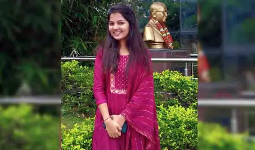 Mancherial के आदिवासी किसान की बेटी ने ग्रुप I की परीक्षा पास की Mancherial के आदिवासी किसान की बेटी ने ग्रुप I की परीक्षा पास की