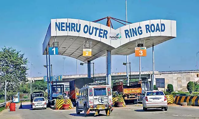 Telangana: ओआरआर टोल शुल्क में वृद्धि Telangana: ओआरआर टोल शुल्क में वृद्धि