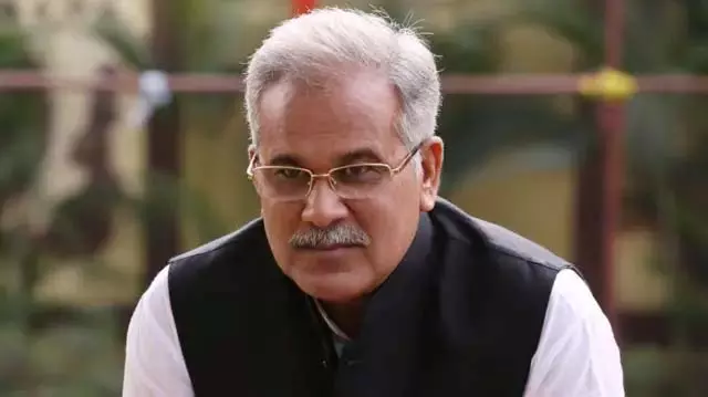 BIG BREAKING: भूपेश बघेल के खिलाफ FIR दर्ज BIG BREAKING: भूपेश बघेल के खिलाफ FIR दर्ज