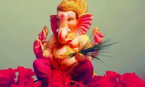 Vinayaka Chaturthi 2025:   विनायक चतुर्थी पर पूजा के दौरान सुनें ये व्रत कथा, वैवाहिक जीवन होगा सुखमय