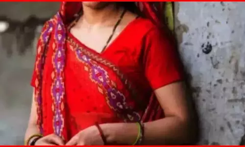 दिल दे बैठा आंटी को, फिर हुआ कुछ ऐसा रह गए सब हैरान!
