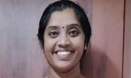Tamil Nadu: डॉ. यशोदा नल्लाल को प्योर तमिल पतराल पुरस्कार मिला Tamil Nadu: डॉ. यशोदा नल्लाल को प्योर तमिल पतराल पुरस्कार मिला