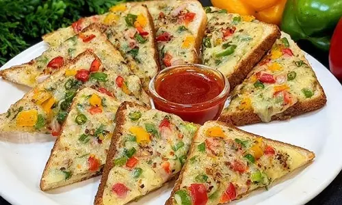 Cheese Bread Toast: नास्ते बच्चों को के लिए बनाये ये स्वादिष्ट डिश Cheese Bread Toast: नास्ते बच्चों को के लिए बनाये ये स्वादिष्ट डिश