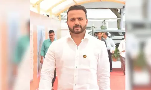 Maharashtra: भाजपा नेता जयकुमार गोरे ने कहा, पवार के सामने कभी नहीं झुकेंगे