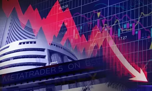 सेंसेक्स 1,000 अंक से अधिक फिसला
