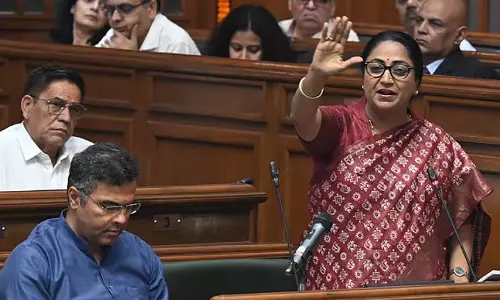 सीएम रेखा गुप्ता आज सदन में वाहन प्रदूषण पर सीएजी रिपोर्ट पेश करेंगी
