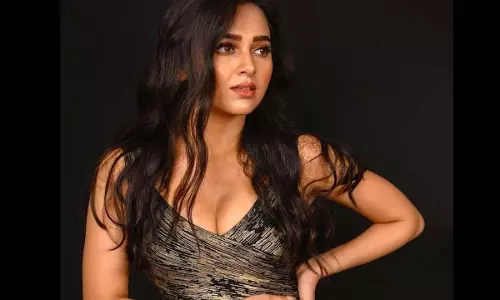 Tejasswi Prakash: कातिलाना अदा से जीता सबका दिल Tejasswi Prakash: कातिलाना अदा से जीता सबका दिल