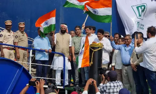 Telangana ने काकीनाडा बंदरगाह से फिलीपींस को चावल निर्यात शुरू किया Telangana ने काकीनाडा बंदरगाह से फिलीपींस को चावल निर्यात शुरू किया