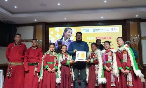 Leh बैठक में स्कूलों में शांति स्थापना पहल की भूमिका पर चर्चा हुई Leh बैठक में स्कूलों में शांति स्थापना पहल की भूमिका पर चर्चा हुई