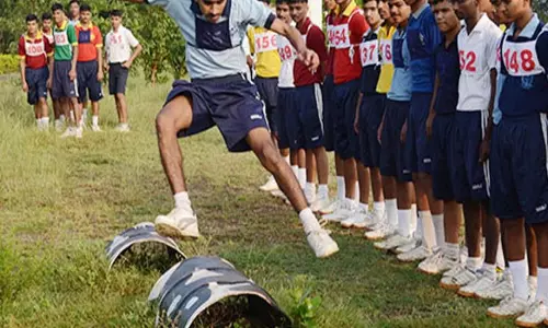 Meerut: पूर्व सैनिकों और शहीद सैनिकों के आश्रितों के लिए निःशुल्क एसएसबी प्रशिक्षण