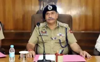 कठुआ में आखिरी आतंकवादी के मारे जाने तक अभियान जारी रहेगा: DIG कठुआ में आखिरी आतंकवादी के मारे जाने तक अभियान जारी रहेगा: DIG