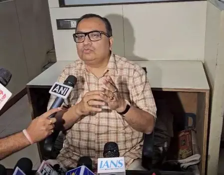 दक्षिण 24 परगना में लगी आग एक दुर्घटना, राजनीति करना ठीक नहीं : कुणाल घोष दक्षिण 24 परगना में लगी आग एक दुर्घटना, राजनीति करना ठीक नहीं : कुणाल घोष