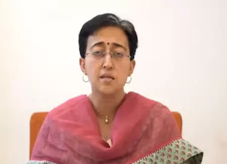 भाजपा सरकार ने दिल्ली की बेहतरीन बिजली व्यवस्था बर्बाद कर दिया : आतिशी भाजपा सरकार ने दिल्ली की बेहतरीन बिजली व्यवस्था बर्बाद कर दिया : आतिशी