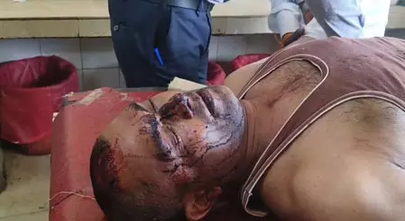 यूपी के बदायूं में कमरे में बंद कर की सिपाही की पिटाई, कई लोग हिरासत में यूपी के बदायूं में कमरे में बंद कर की सिपाही की पिटाई, कई लोग हिरासत में