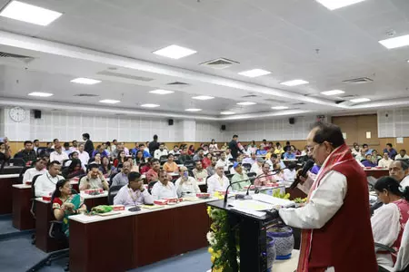 हमारी जीवनशैली का अंग बने जल-जीवन-हरियाली अभियान : विजय सिन्हा हमारी जीवनशैली का अंग बने जल-जीवन-हरियाली अभियान : विजय सिन्हा