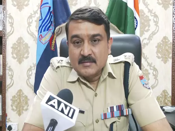 Uttarakhand Police ने गोहत्या में शामिल 8 लोगों को किया गिरफ्तार Uttarakhand Police ने गोहत्या में शामिल 8 लोगों को किया गिरफ्तार