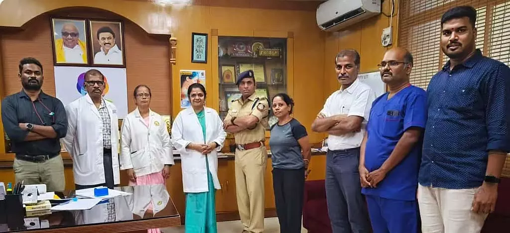IPS के बेटे को सरकारी अस्पताल में विशेष उपचार मिला IPS के बेटे को सरकारी अस्पताल में विशेष उपचार मिला