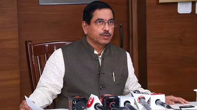 अक्षय ऊर्जा के क्षत्र में भारत की अभूतपूर्व उपलब्धि अक्षय ऊर्जा के क्षत्र में भारत की अभूतपूर्व उपलब्धि